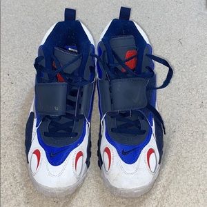 Men’s Nike sneakers